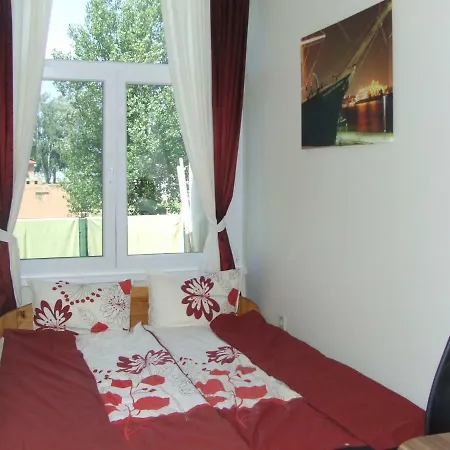 Viz-parti Panoramas Apartman *